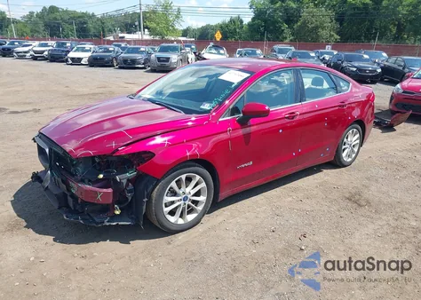 2019 Ford Fusion Se z USA, uszkodzony, nr VIN 3FA6P0LU6KR257354